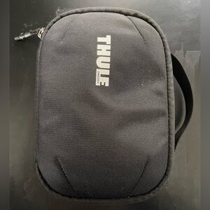 Thule Subterra PowerShuttle Electronics Carrying Case Black Standard Size